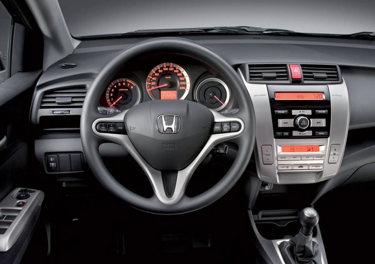 honda city wallpaper,land vehicle,vehicle,car,steering wheel,honda