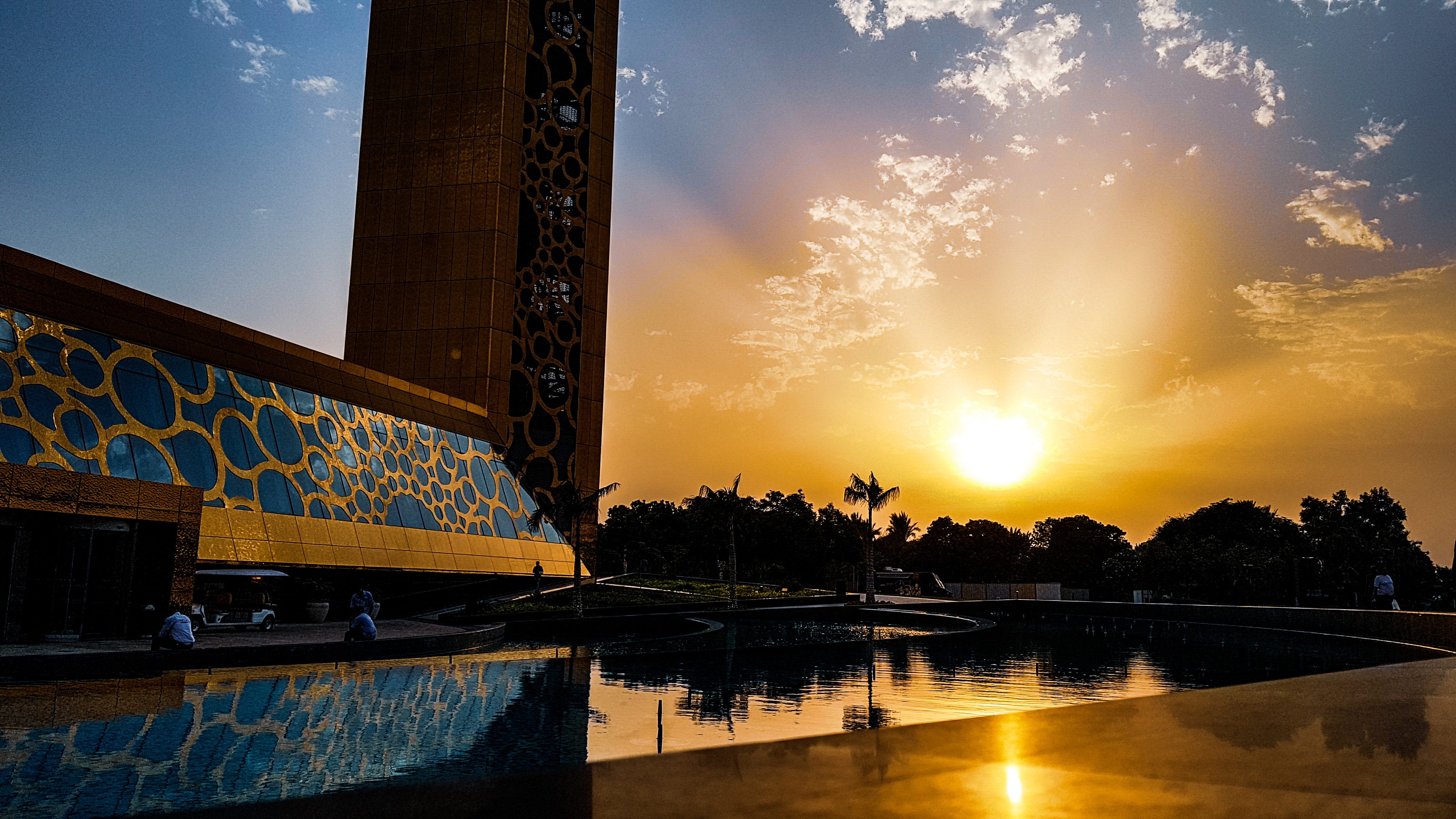 dubai wallpaper,sky,nature,reflection,light,cloud