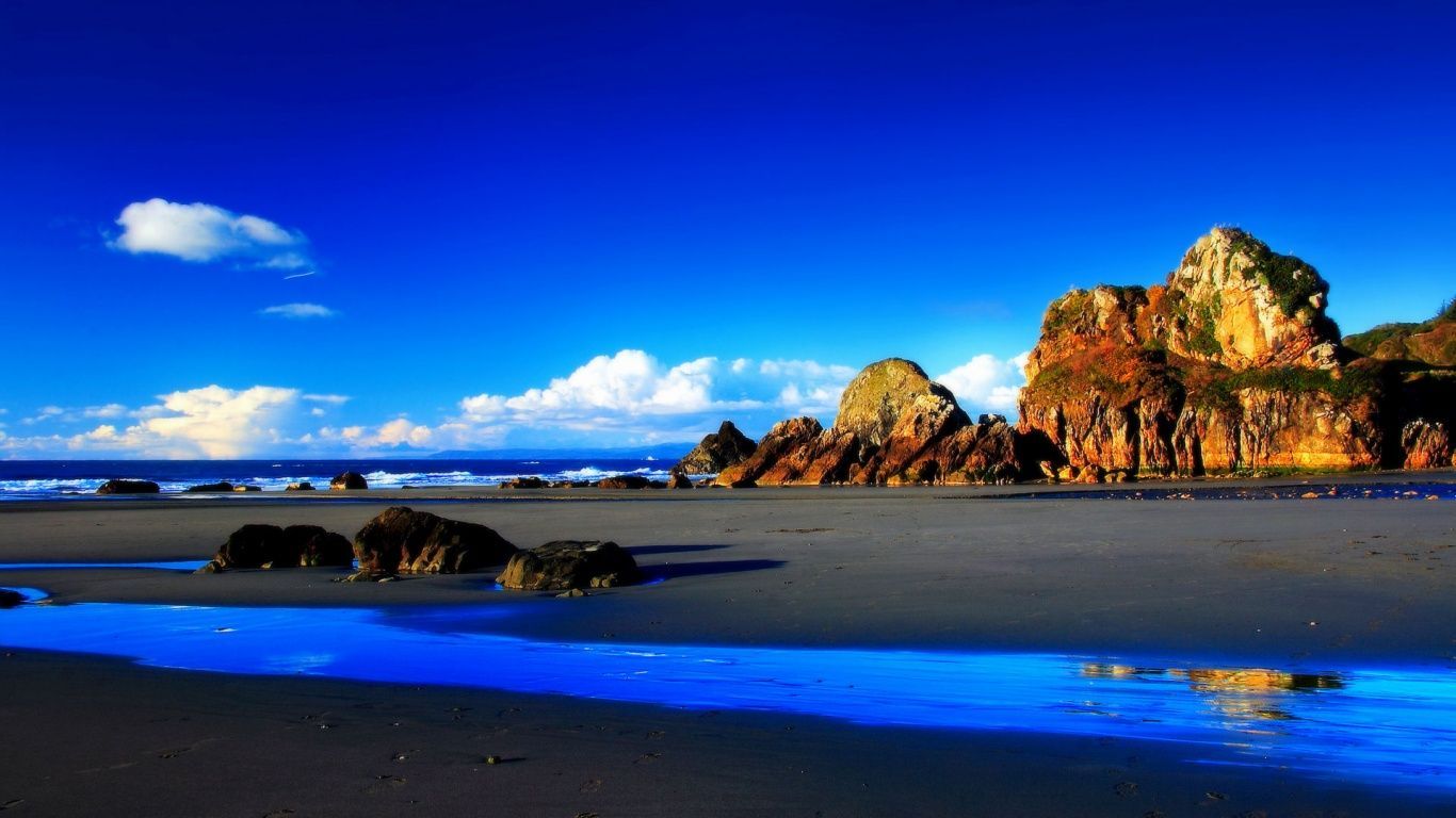 fondo de pantalla 1366x768,naturaleza,cielo,paisaje natural,rock,azul