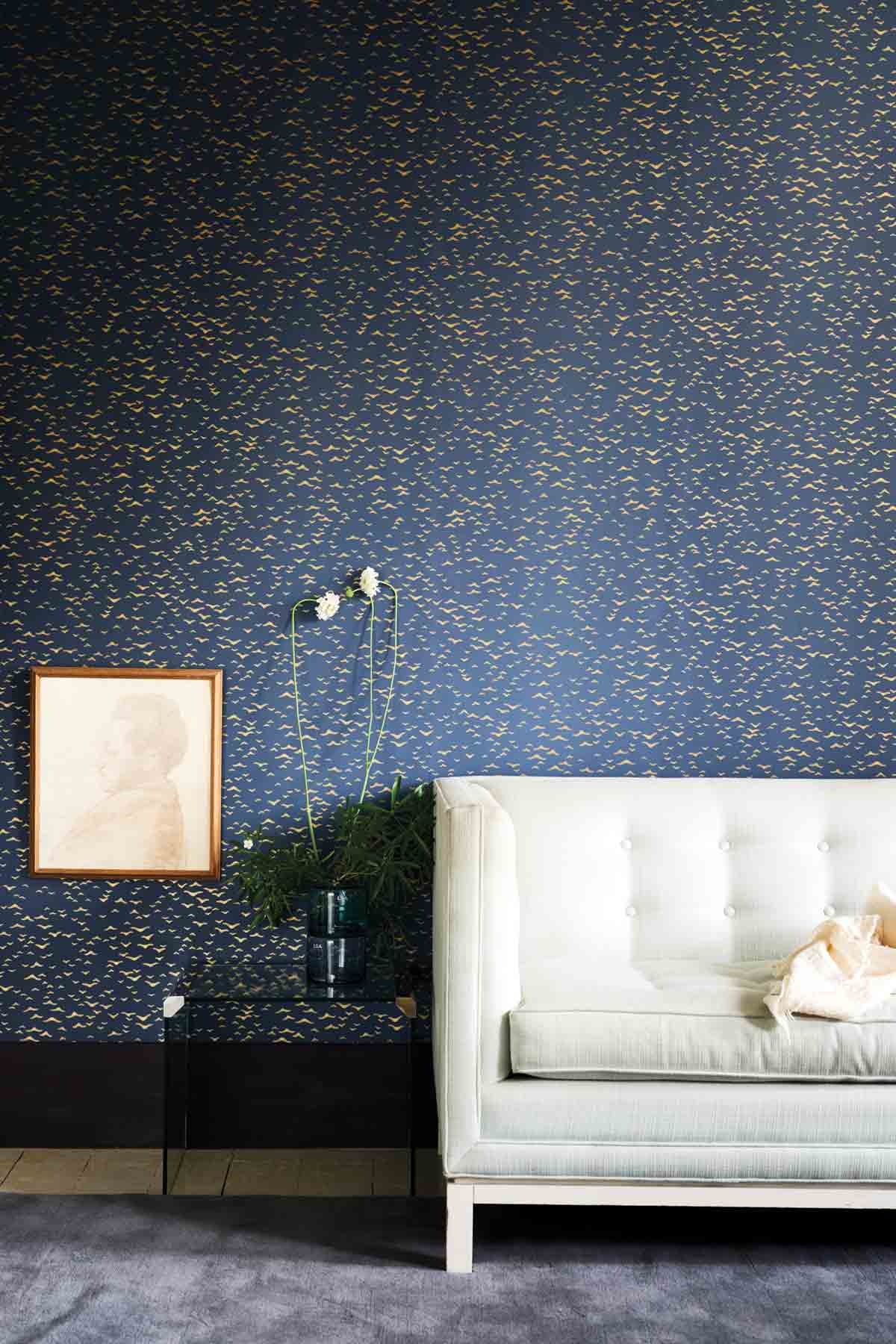 metallic wallpaper,wall,wallpaper,room,floor,interior design