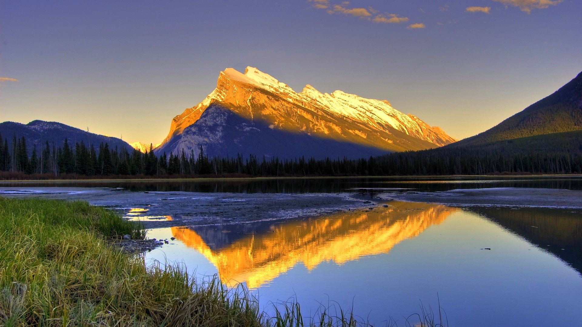 fondo de pantalla de la mañana,paisaje natural,naturaleza,reflexión,montaña,cielo