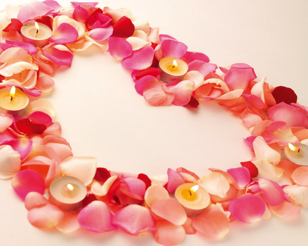 carta da parati di san valentino,rosa,petalo,perlina,gioielli per il corpo,creazione di gioielli
