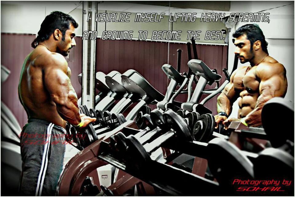 indian bodybuilders wallpapers,bodybuilding,muscle,room,chest,barechested