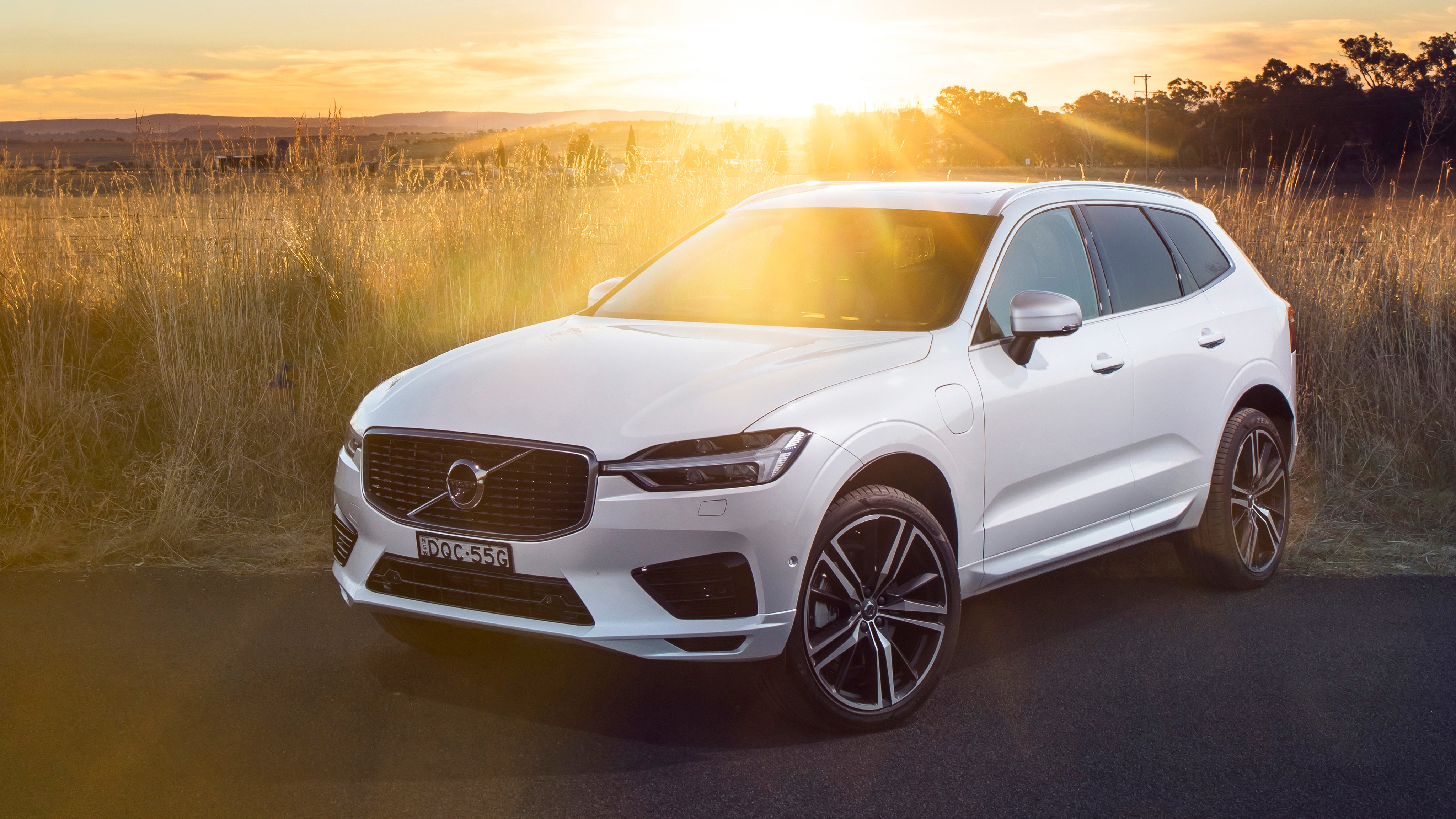 volvo car wallpaper,land vehicle,vehicle,car,automotive design,motor vehicle