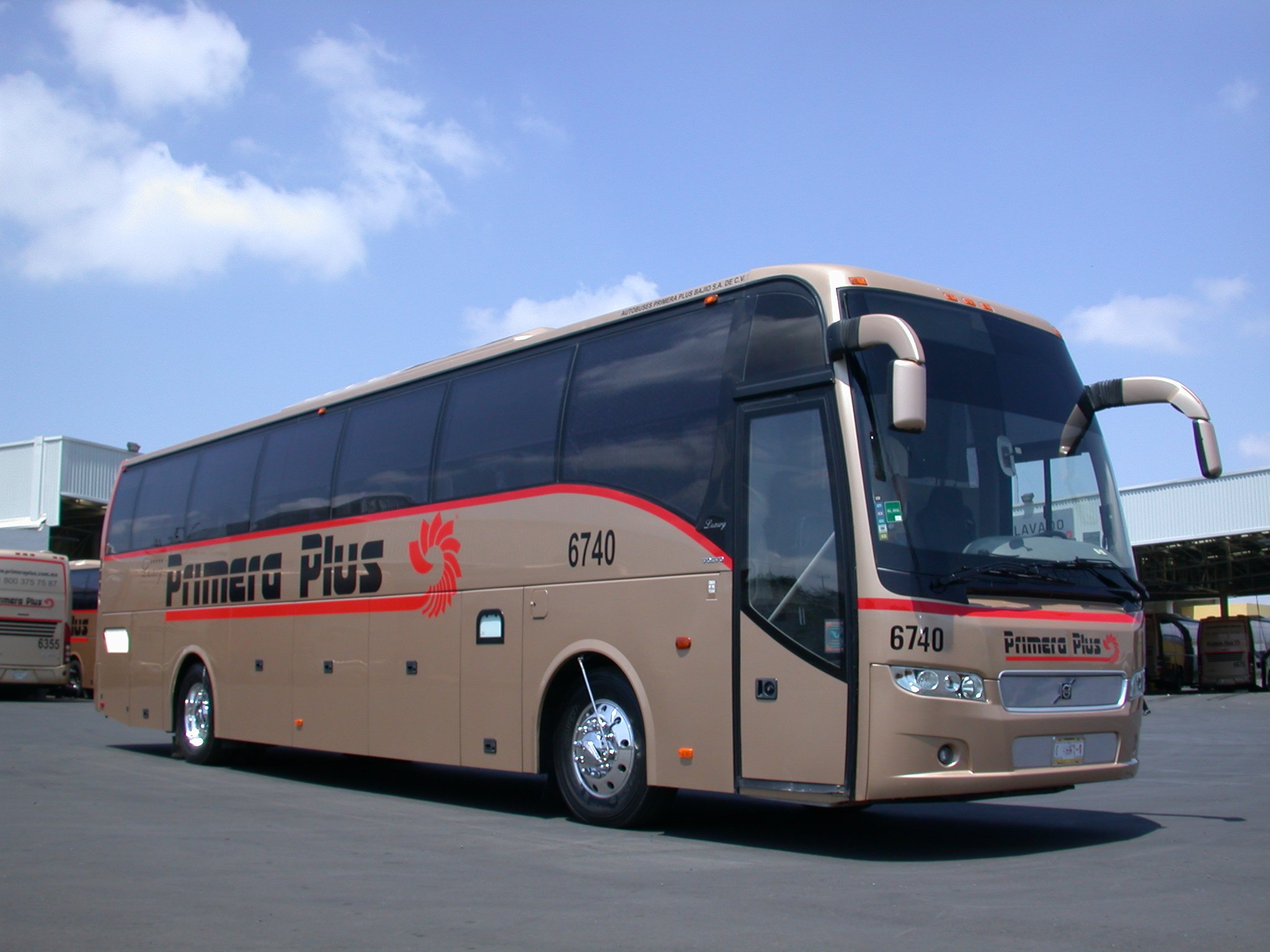 volvo bus fondo de pantalla,vehículo terrestre,autobús,vehículo,servicio de bus turístico,vehículo de motor