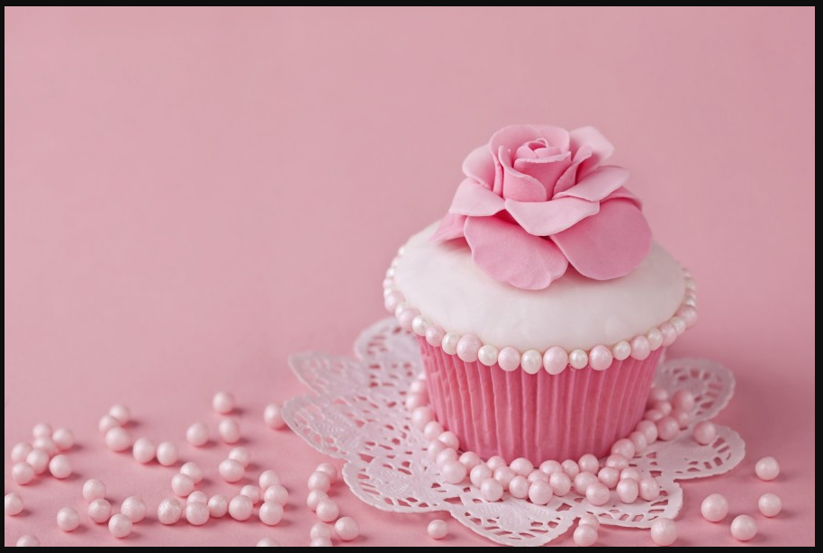 かわいい誕生日の壁紙,ケーキ飾る,ピンク,砂糖ペースト,バタークリーム,フォンダン