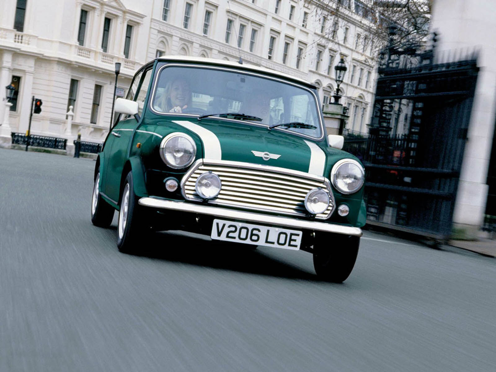 classic mini wallpaper,land vehicle,classic car,motor vehicle,vehicle,car