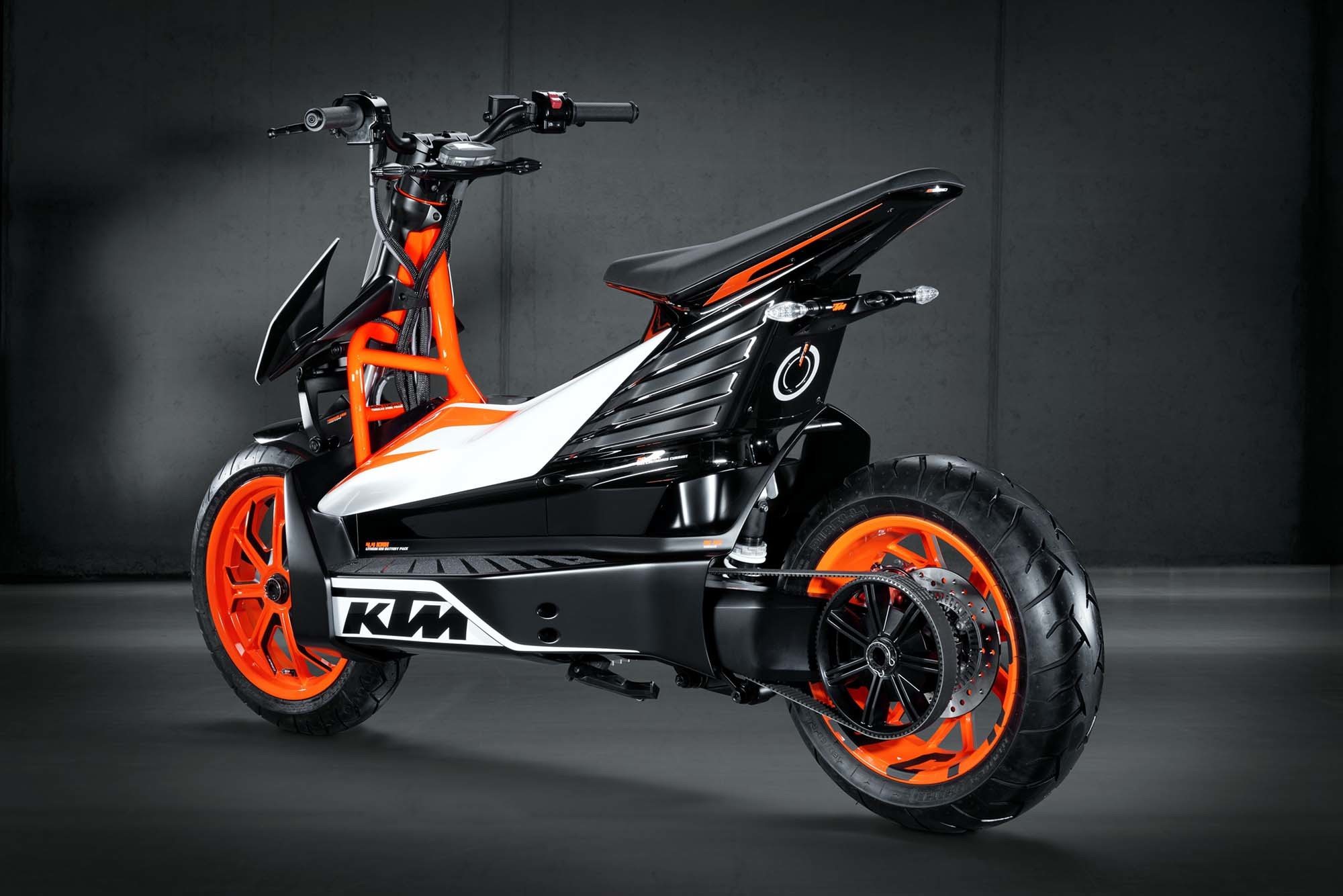 ktm logo hd wallpaper,vehicle,automotive design,motor vehicle,orange,rim