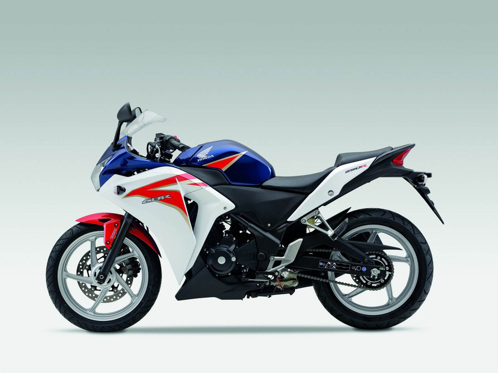 honda bike wallpaper,land vehicle,motorcycle,vehicle,car,motorcycle fairing