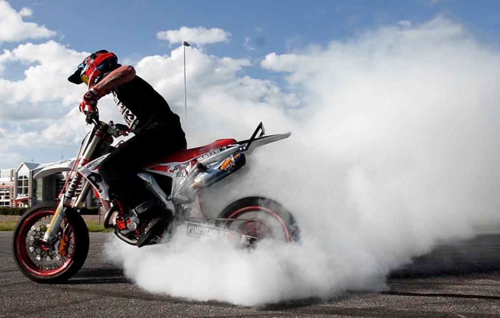 supermoto wallpaper hd,vehicle,motorcycle,motorcycle racer,stunt performer,motorcycling