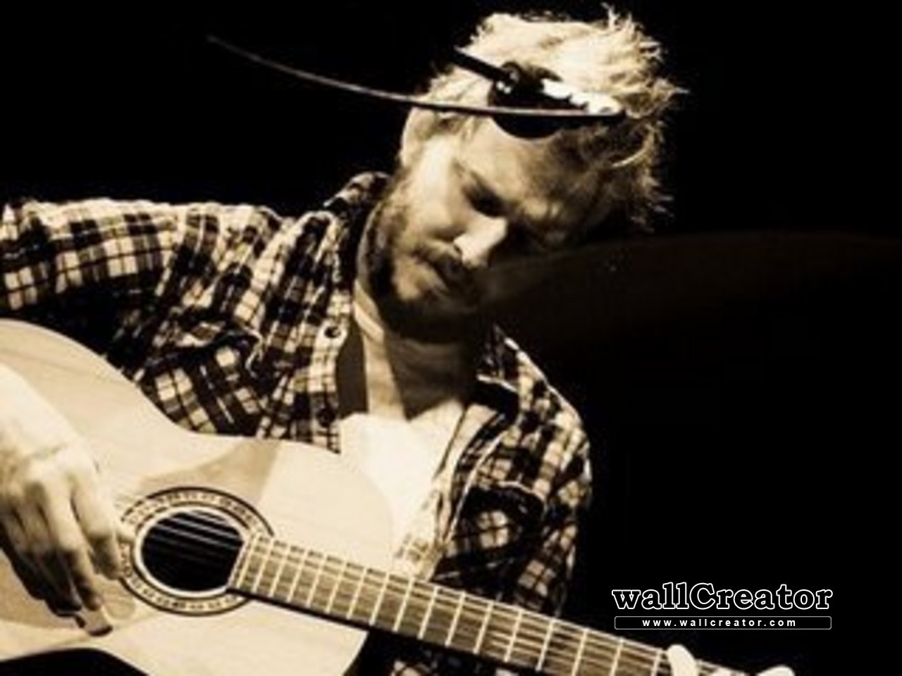 1280 / 1024 Wallpaper - Justin Vernon- WallpaperUse