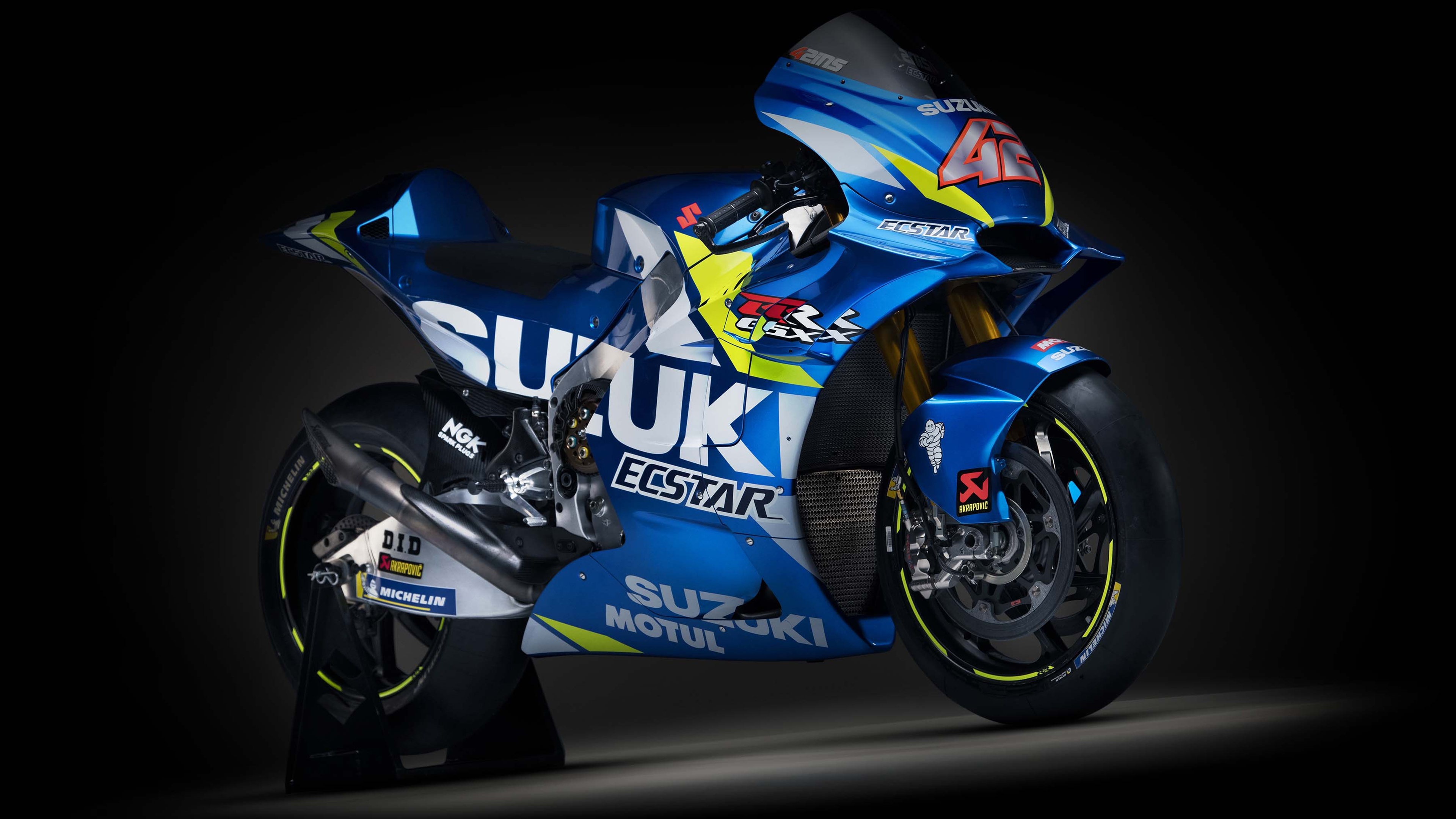 motogp wallpaper for android,motorcycle racer,motorcycle fairing,vehicle,superbike racing,motorcycle