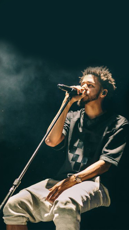 j cole fond d'écran iphone,la musique,musicien,instrument de musique,performance,chanteur