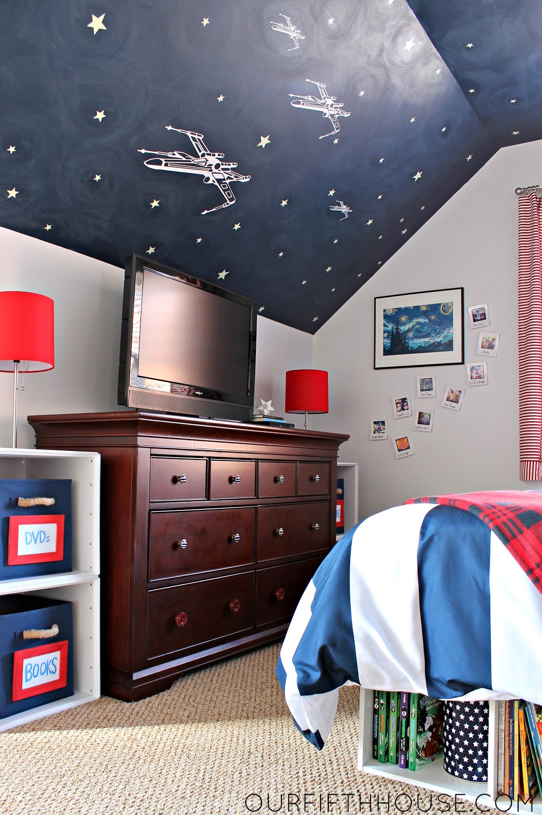 star wars room wallpaper,bedroom,room,ceiling,furniture,blue