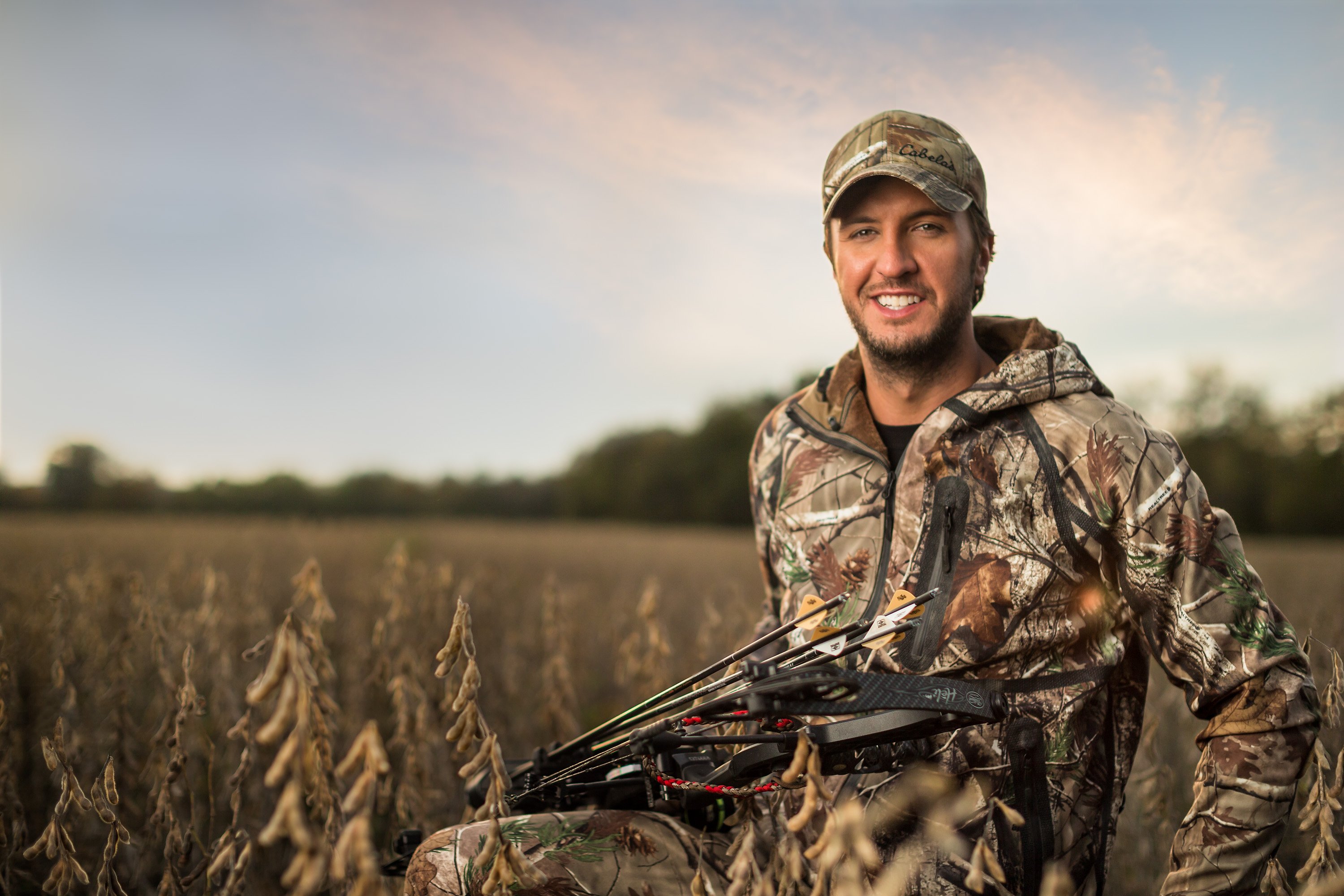 luke bryan wallpaper,hunting,soldier,duck,grass family,military camouflage