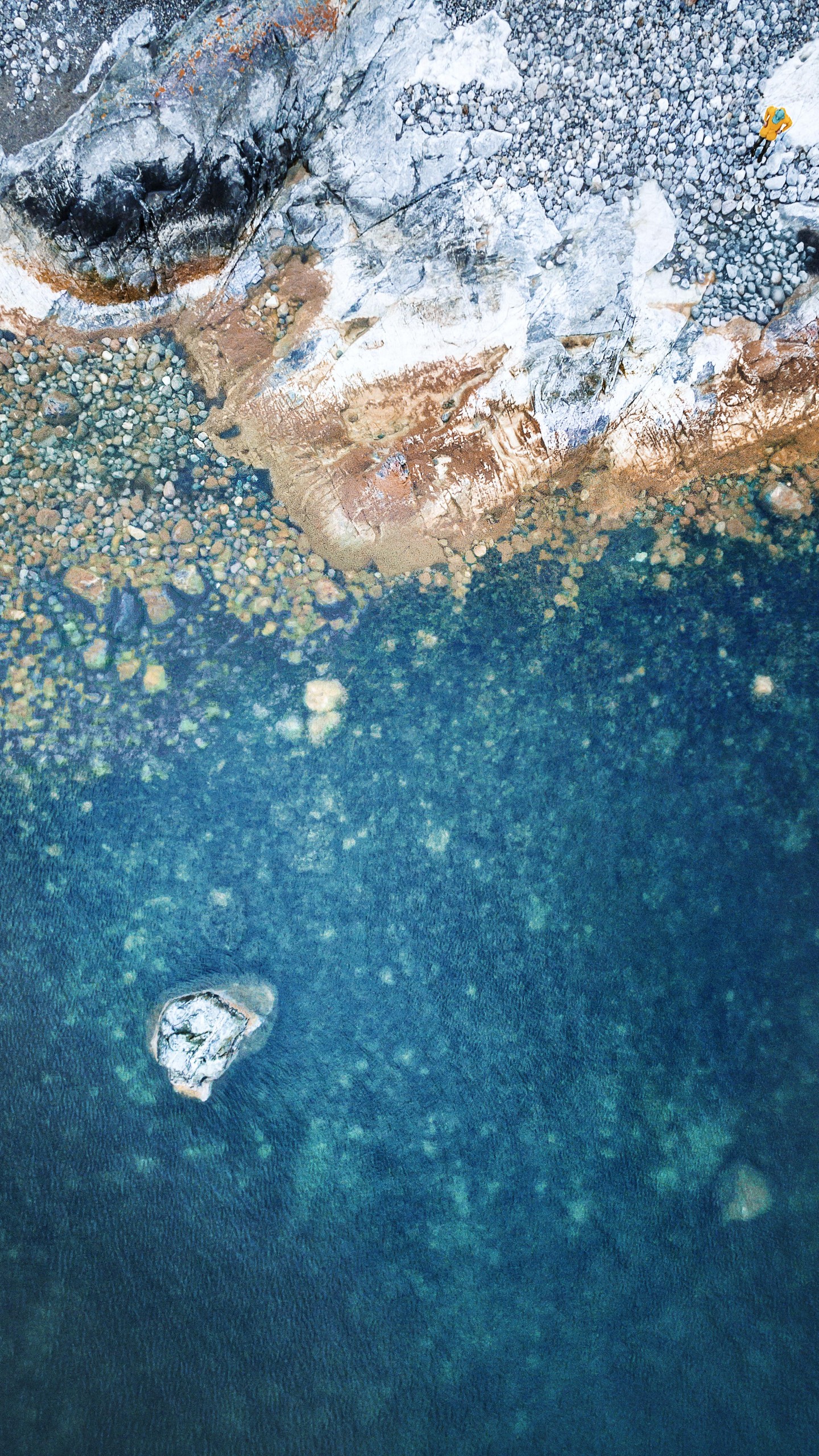 4k ipad wallpaper,blue,water,reflection,rock,geology