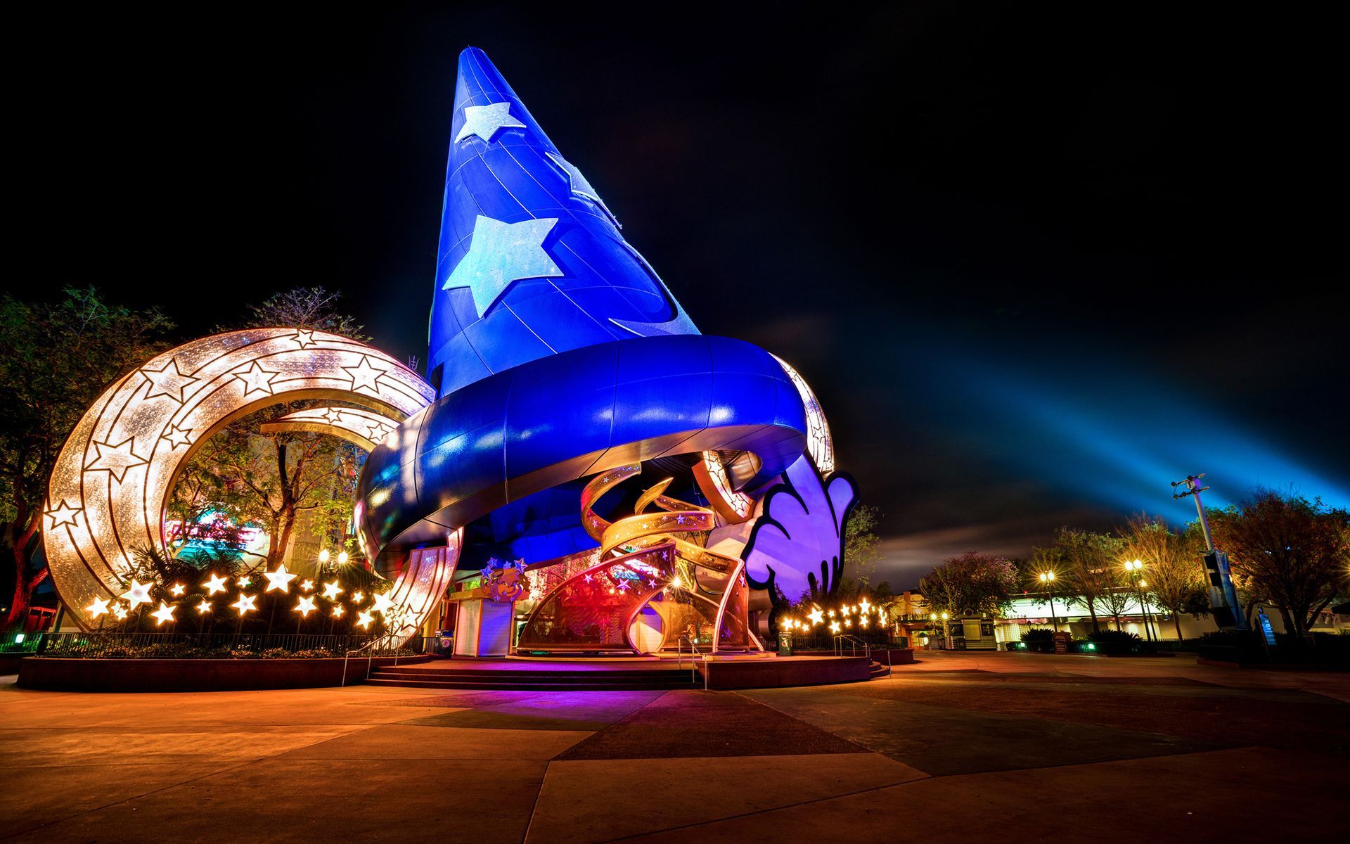 walt disney fond d'écran hd,nuit,lumière,architecture,éclairage,arbre