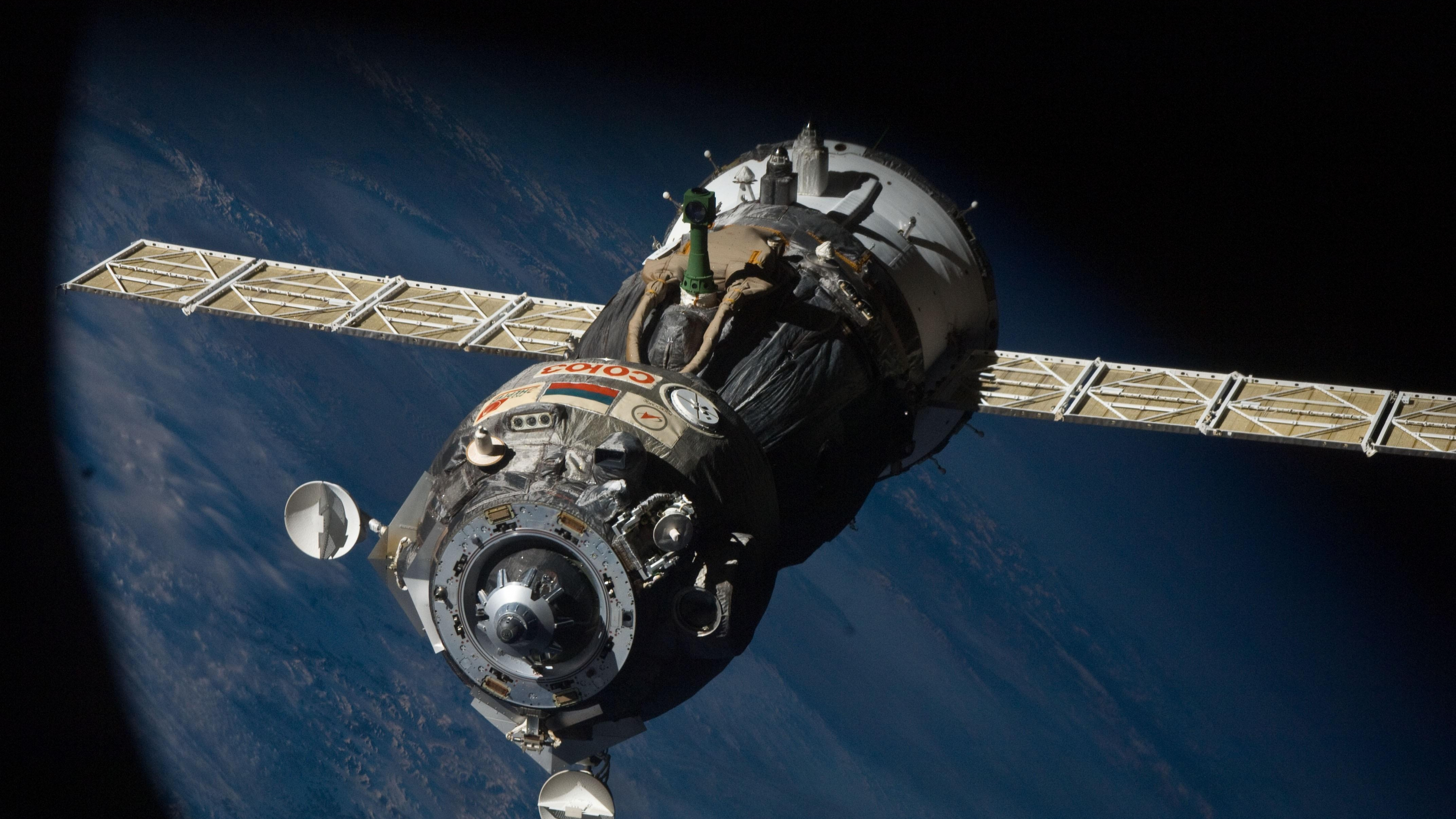 宇宙船の壁紙 宇宙ステーション 宇宙船 航空宇宙工学 スペースシャトル スペース Wallpaperuse
