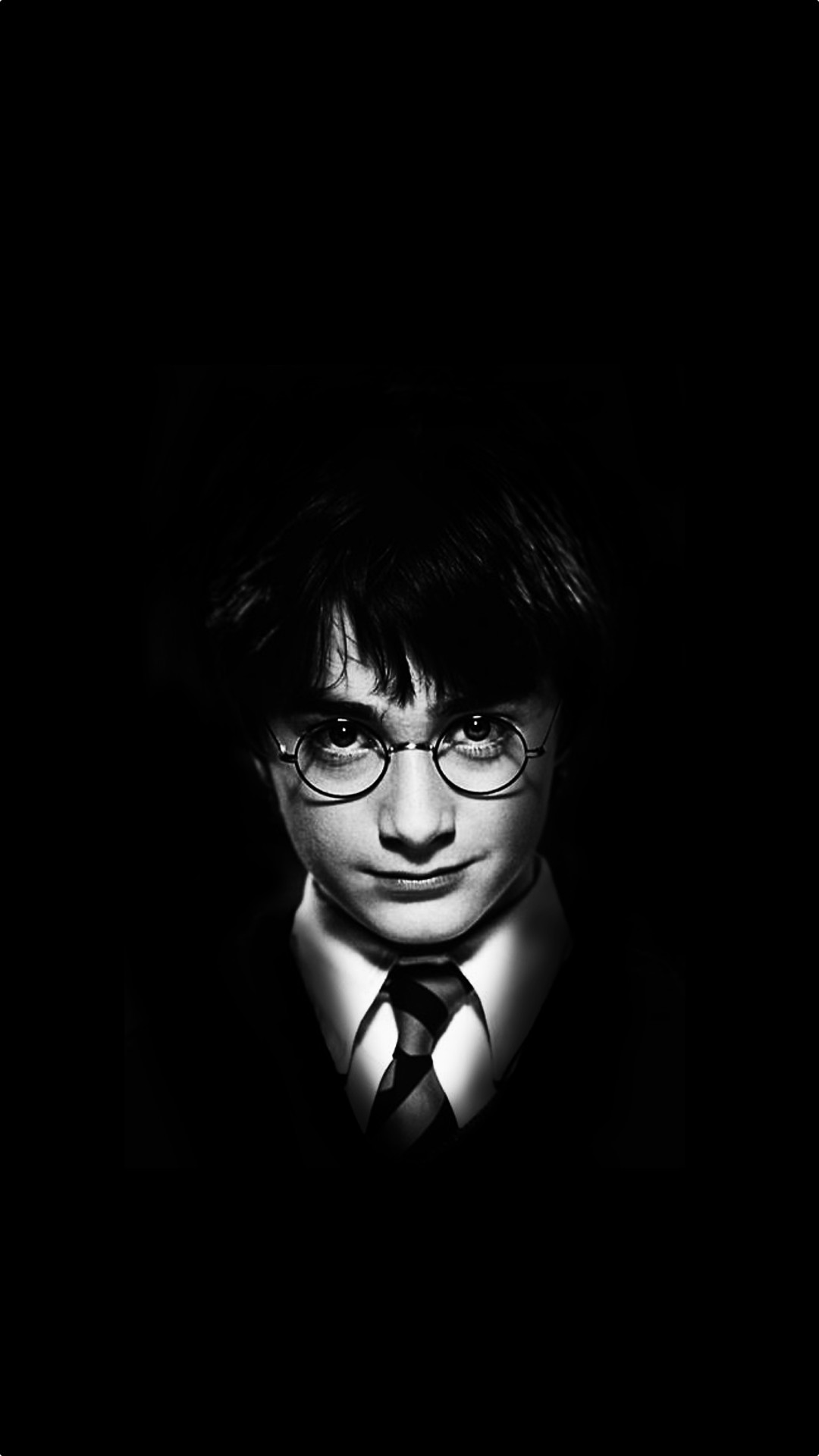 hogwarts live wallpaper,face,black,black and white,head,eyewear