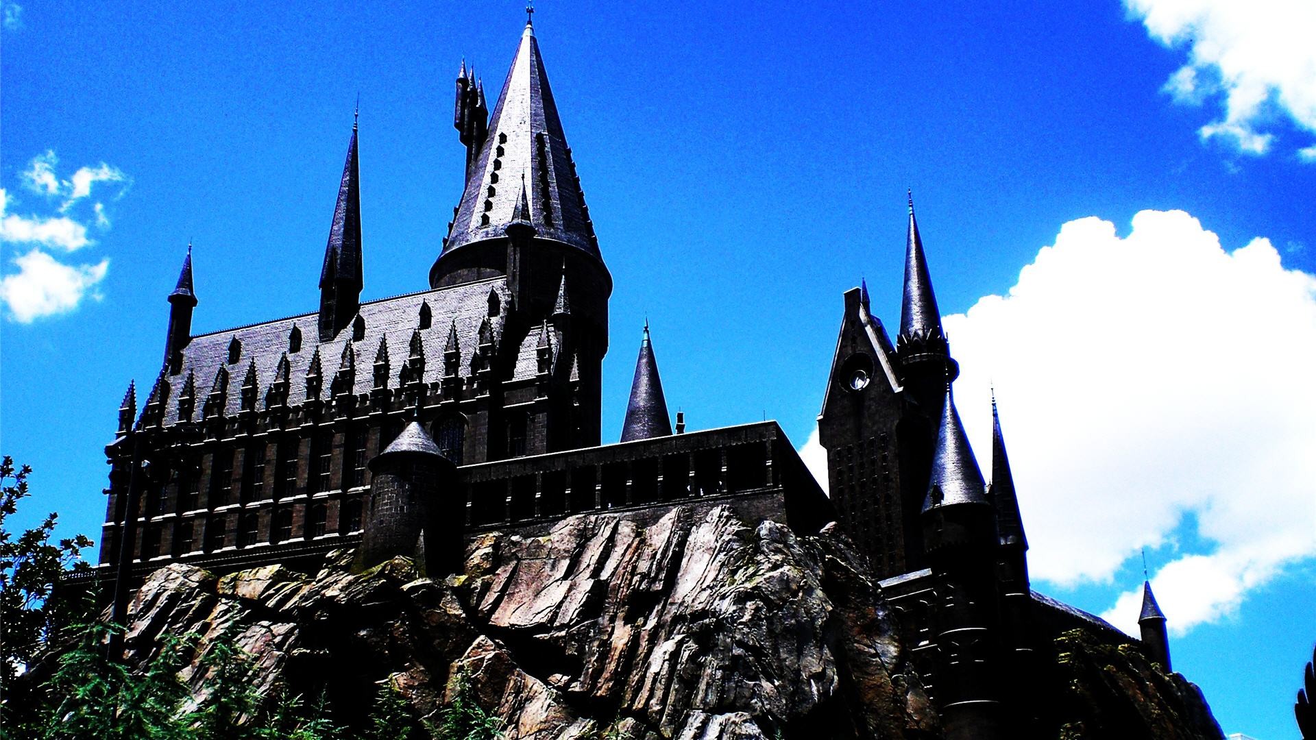 hogwarts fondo de pantalla hd,aguja,arquitectura,edificio,cielo,arquitectura gótica