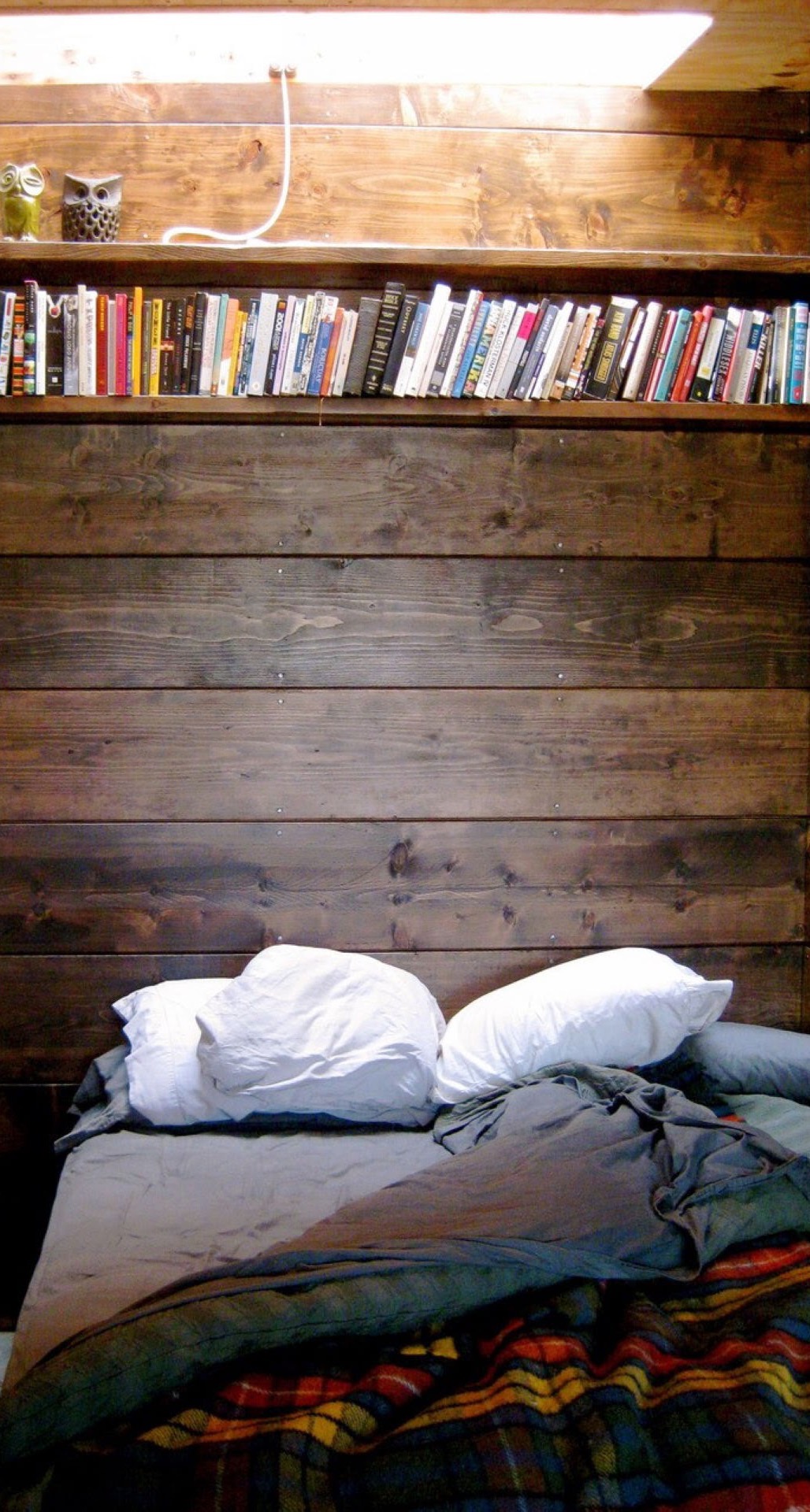전화를위한 책 벽지,가구,방,침대,나무,선반