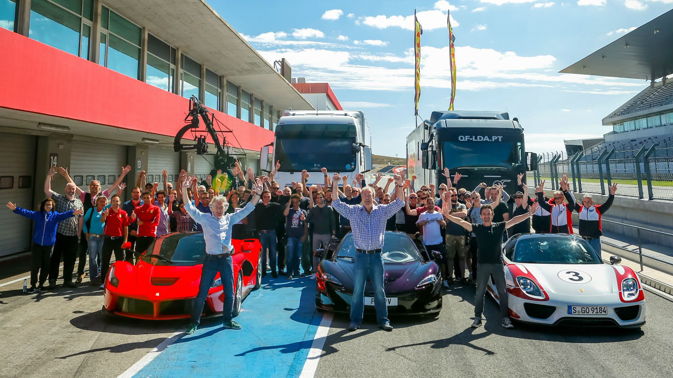 le papier peint grand tour,véhicule terrestre,véhicule,véhicule à moteur,voiture,véhicule de luxe