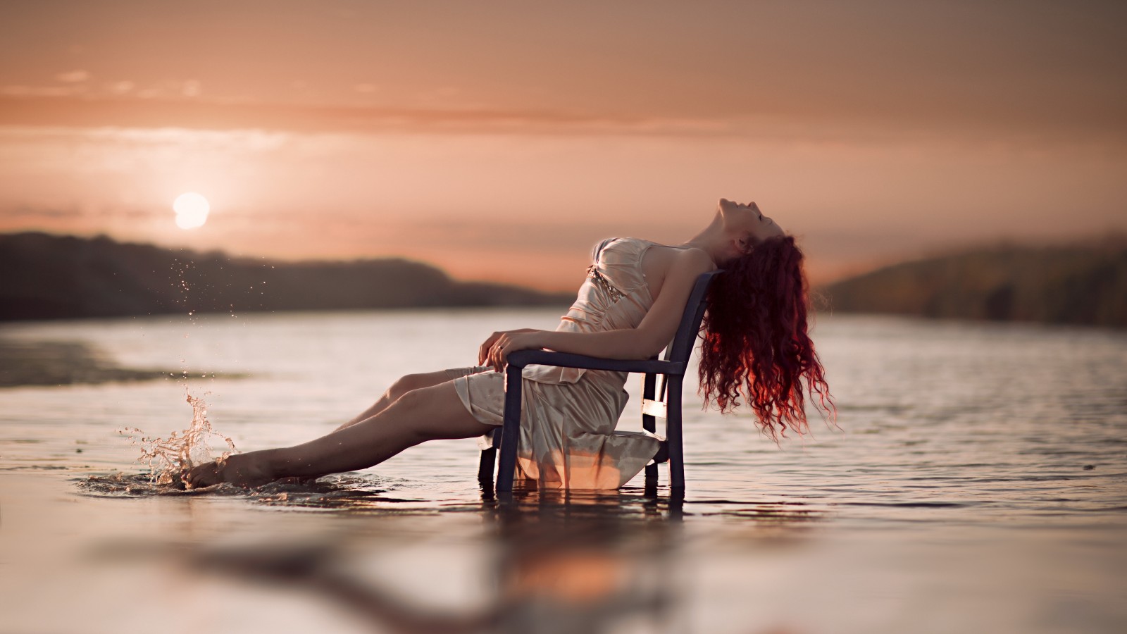 beach girl wallpaper,water,nature,beauty,sky,sitting