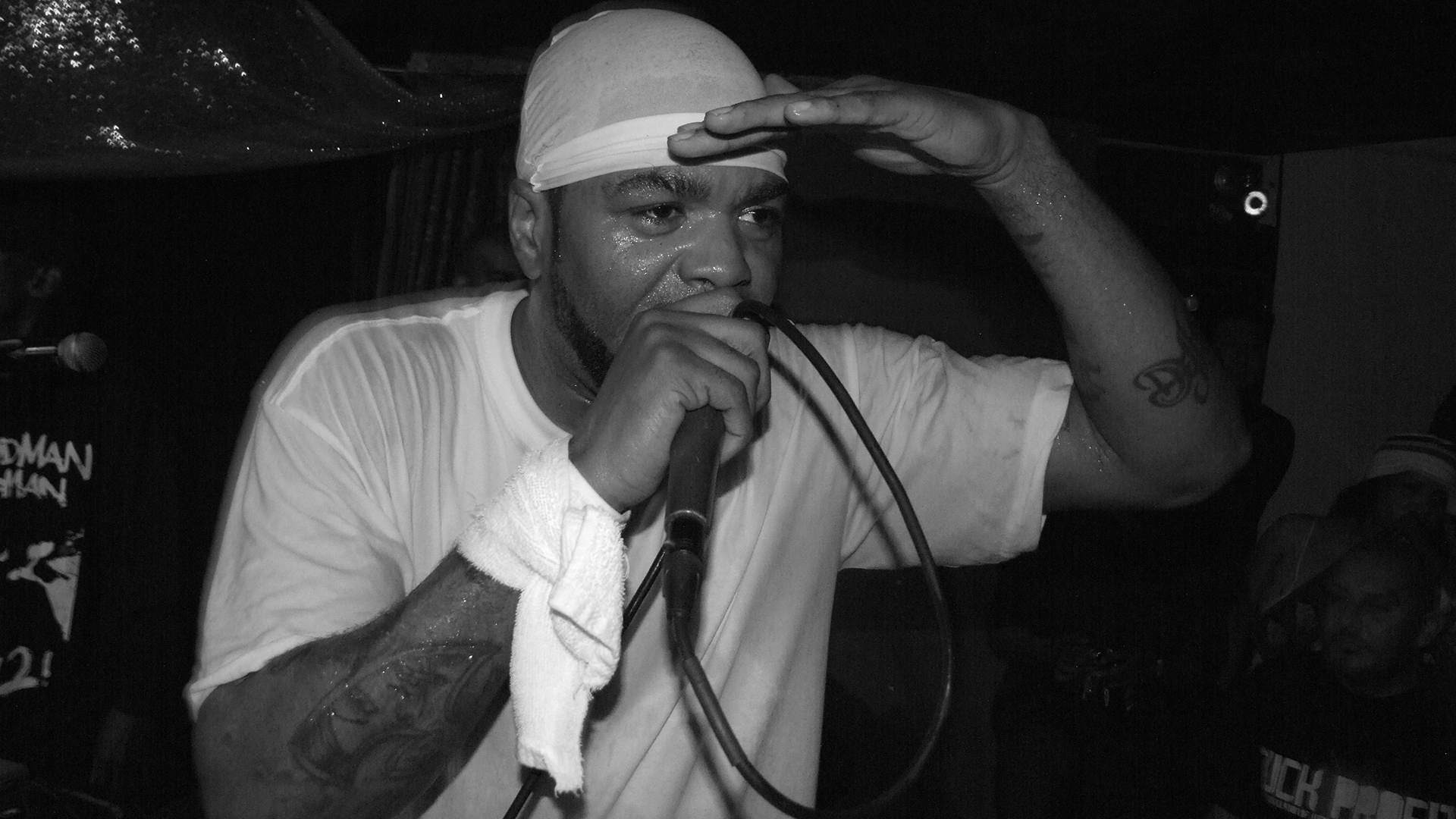 method man wallpaper,white,black,music,black and white,microphone