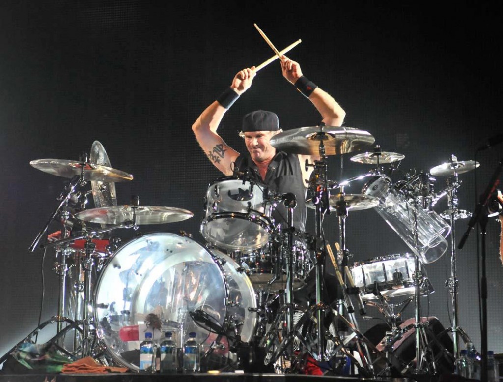 flea wallpaper,drum,musician,drummer,musical instrument,tom tom drum