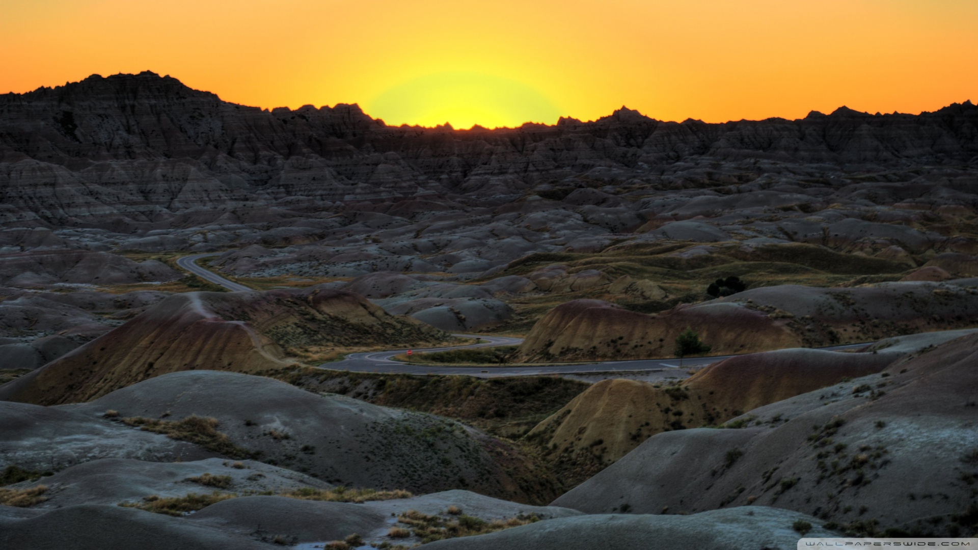 fond d'écran badlands,badlands,ciel,roche,paysage,horizon