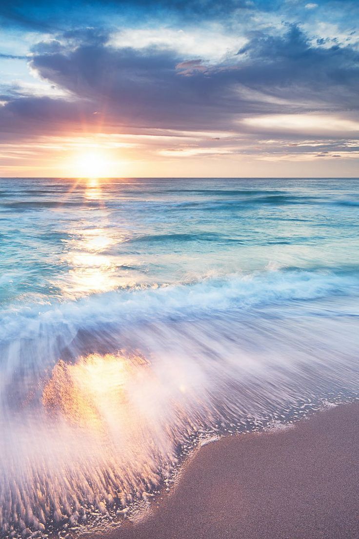 hermoso fondo de pantalla de mar,cielo,cuerpo de agua,ola,mar,oceano