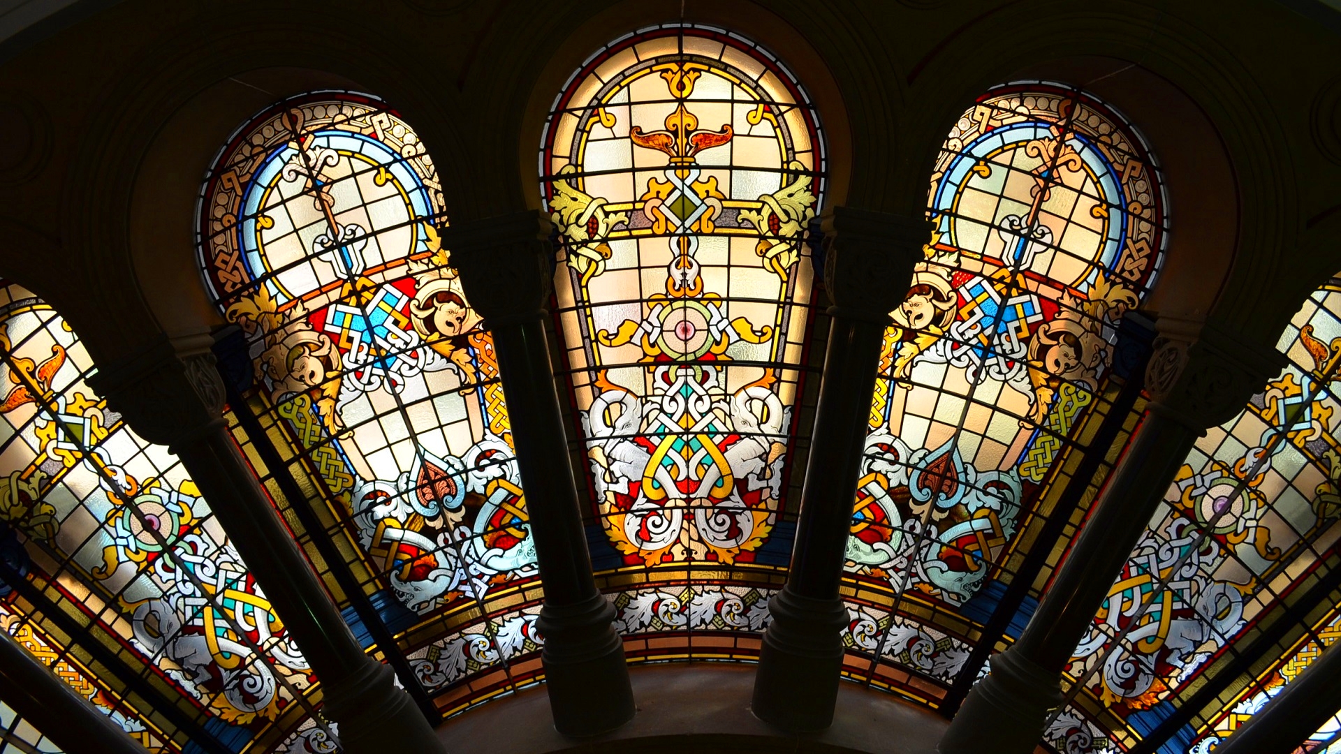 papel pintado de vidrieras,vitral,vaso,arquitectura,ventana,lugar de adoración