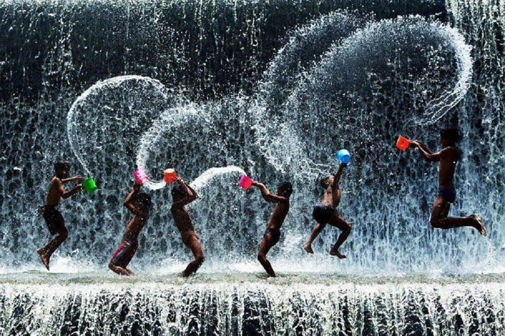 梅雨のhdの壁紙,水,楽しい,写真撮影,噴水,水の特徴