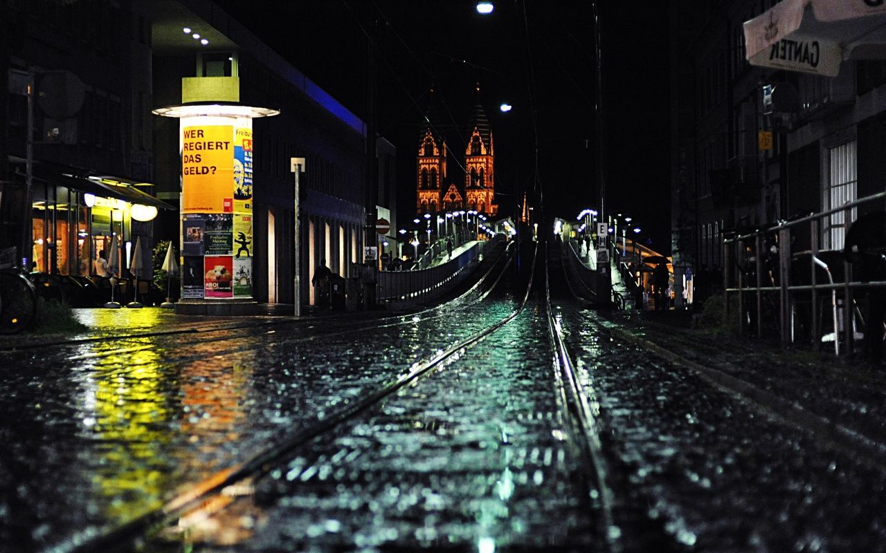 papier peint nuit pluvieuse,nuit,zone urbaine,pluie,lumière,jaune