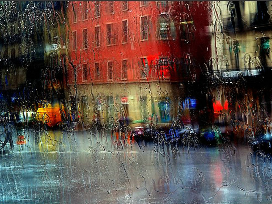 雨の多い街の壁紙,反射,雨,水,カラフル,市街地