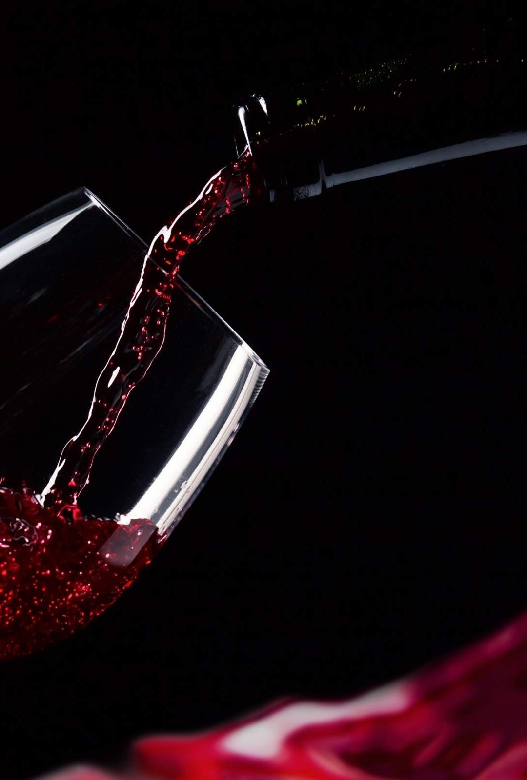 モバイル用のワインの壁紙,水,赤,ガラス,赤ワイン,脚付きグラス