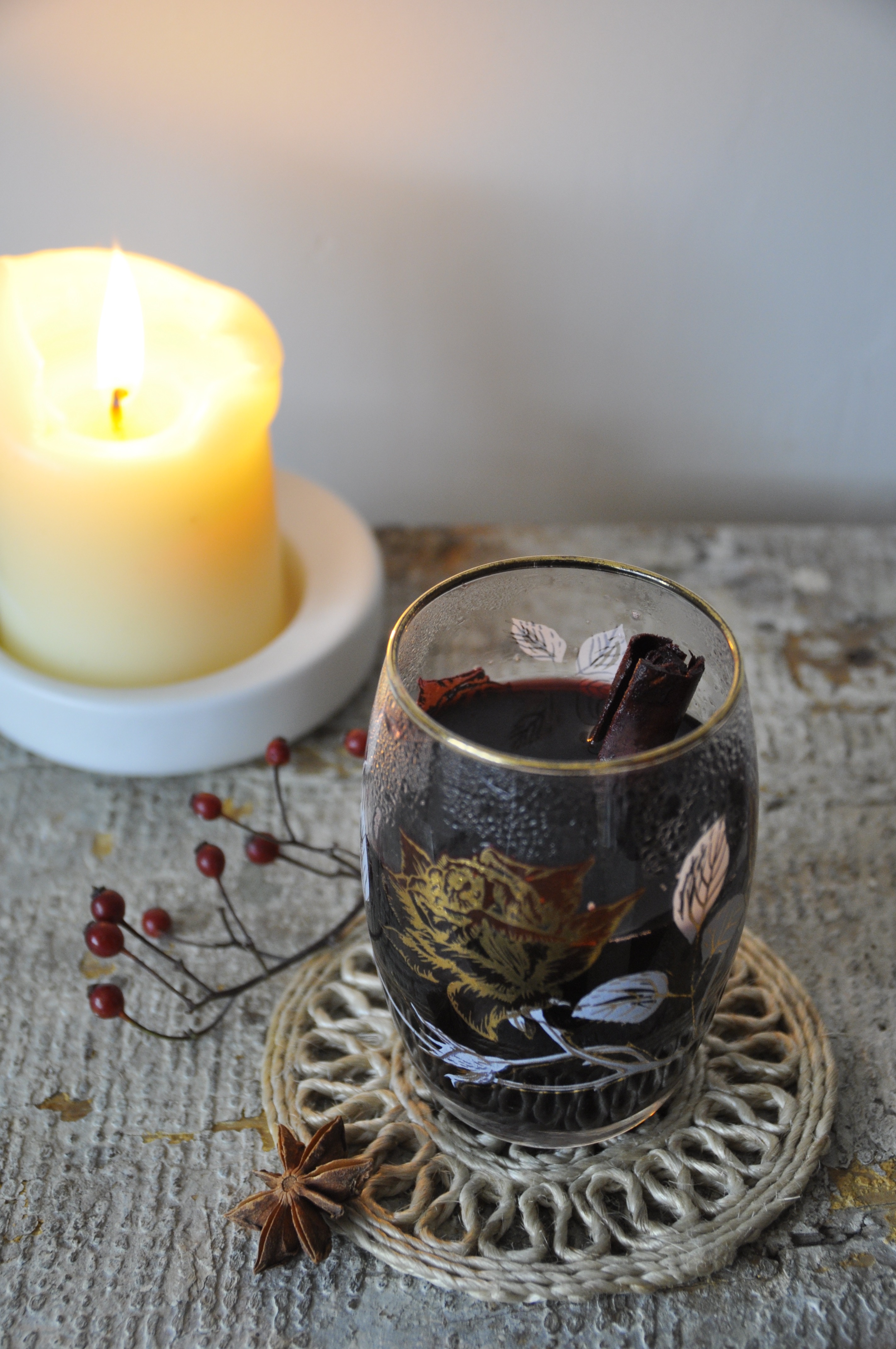 vino fondo de pantalla para móvil,vela,encendiendo,taza,taza para té,mesa