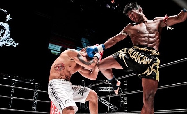 fondo de pantalla de buakaw,deporte de combate,descalzo,muay thai,llamativos deportes de combate,ring de boxeo