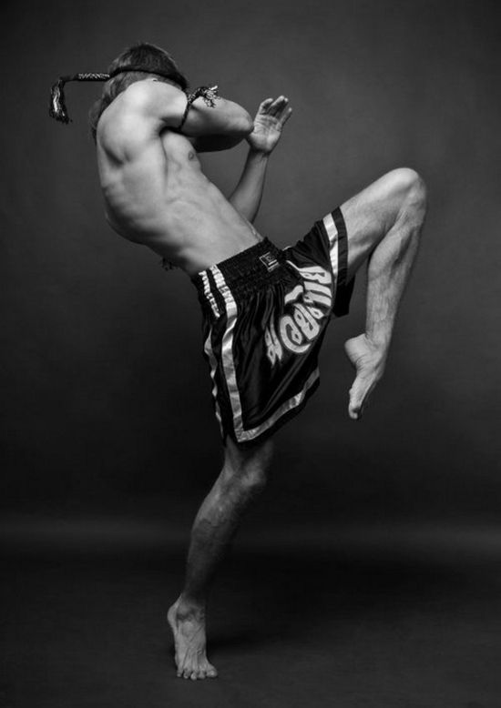 muay thai fondos de pantalla iphone,kickboxing,movimiento de baile deportivo,patada,deportes,muay thai