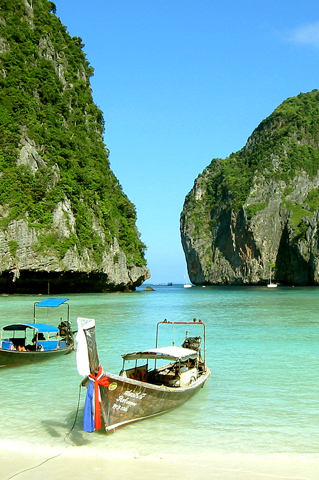 tailandia fondo de pantalla para iphone,cuerpo de agua,transporte de agua,naturaleza,paisaje natural,barco