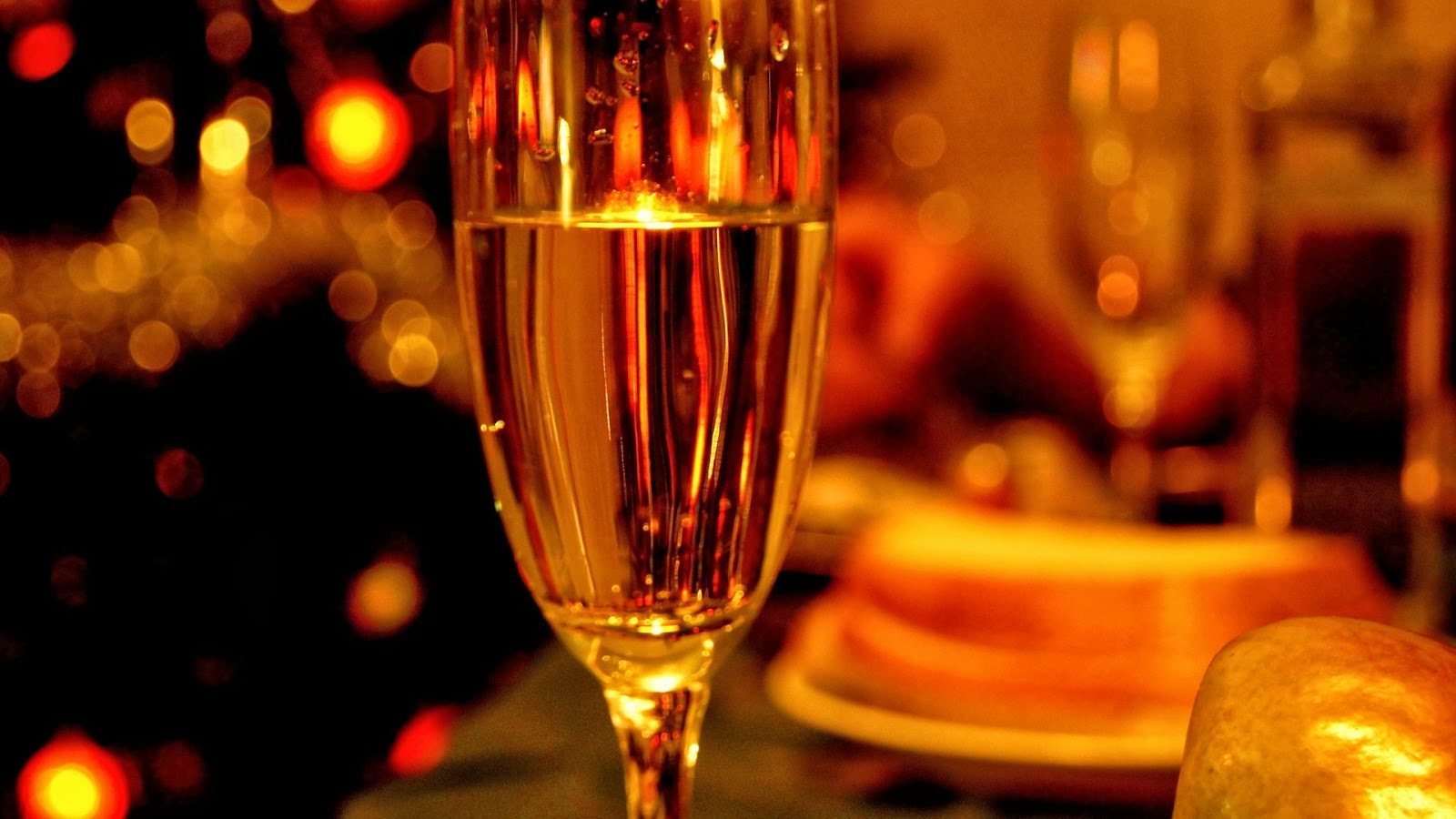 Wine Glass Images Hd- WallpaperUse