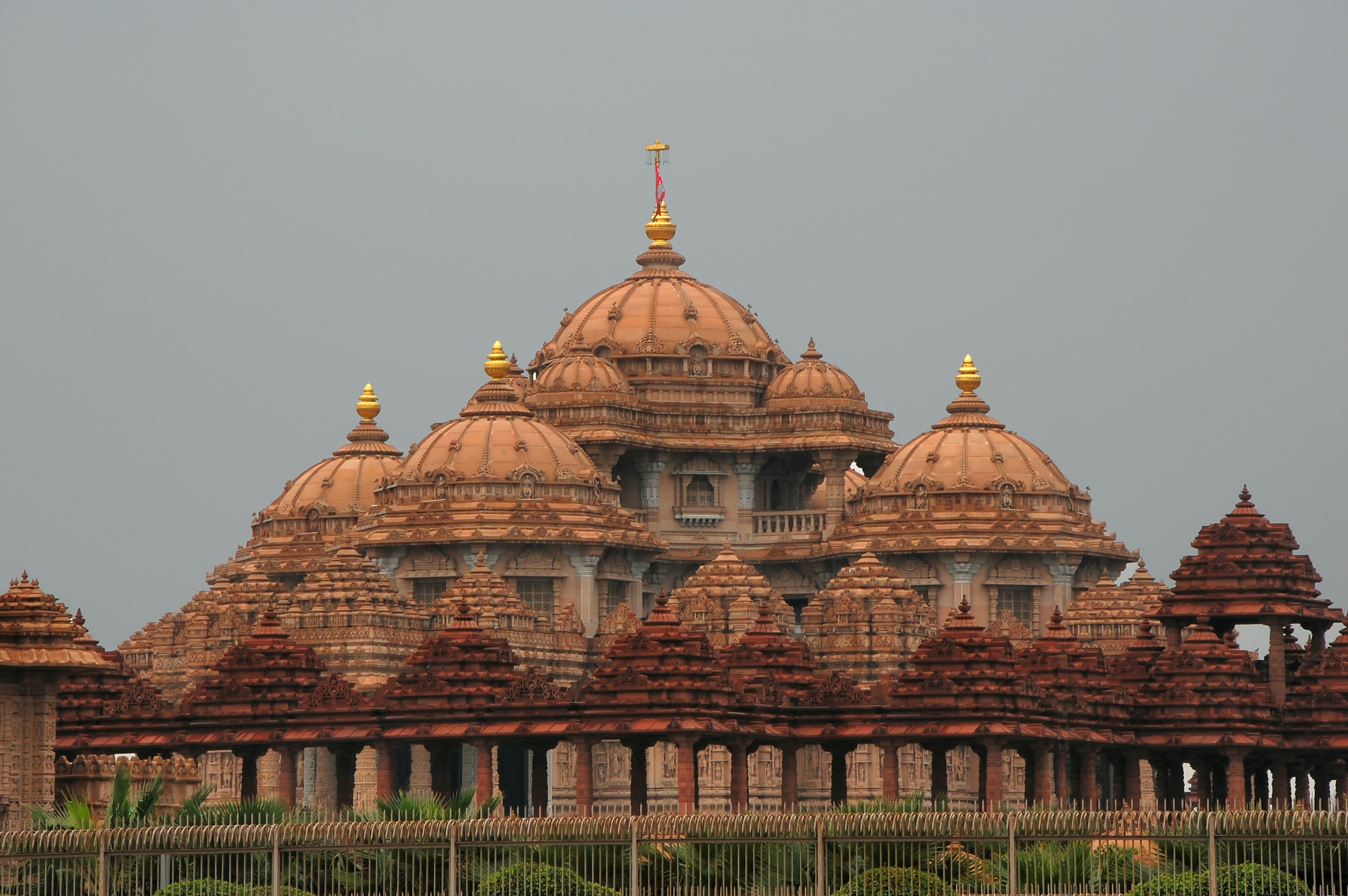 delhi airport wallpapers,landmark,historic site,hindu temple,dome,place of worship