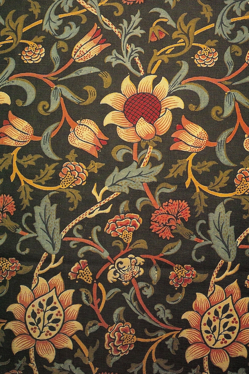 william morris style tapete,muster,braun,orange,blumendesign,textil 