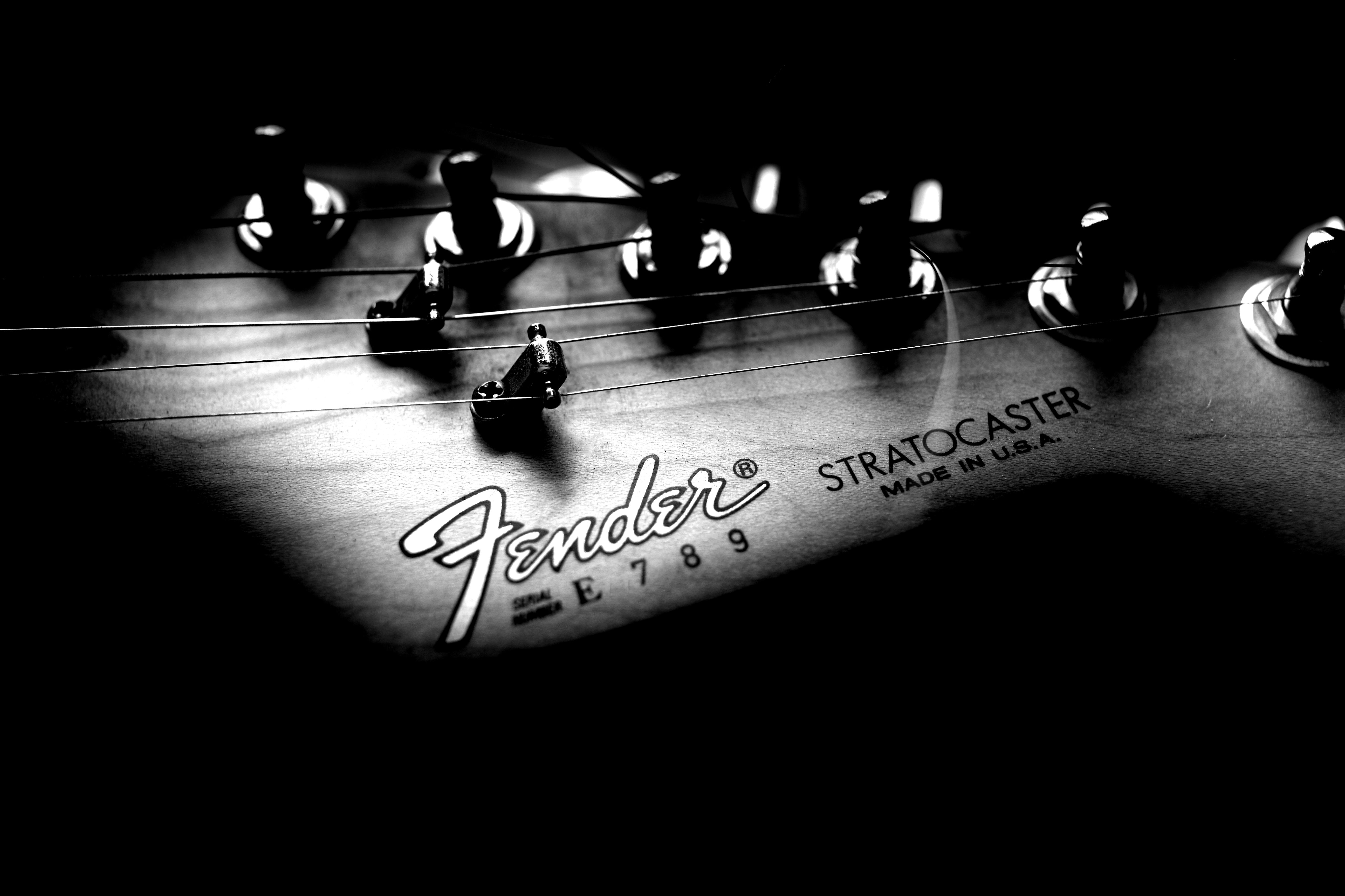 fender wallpaper hd,black,black and white,still life photography,monochrome photography,light