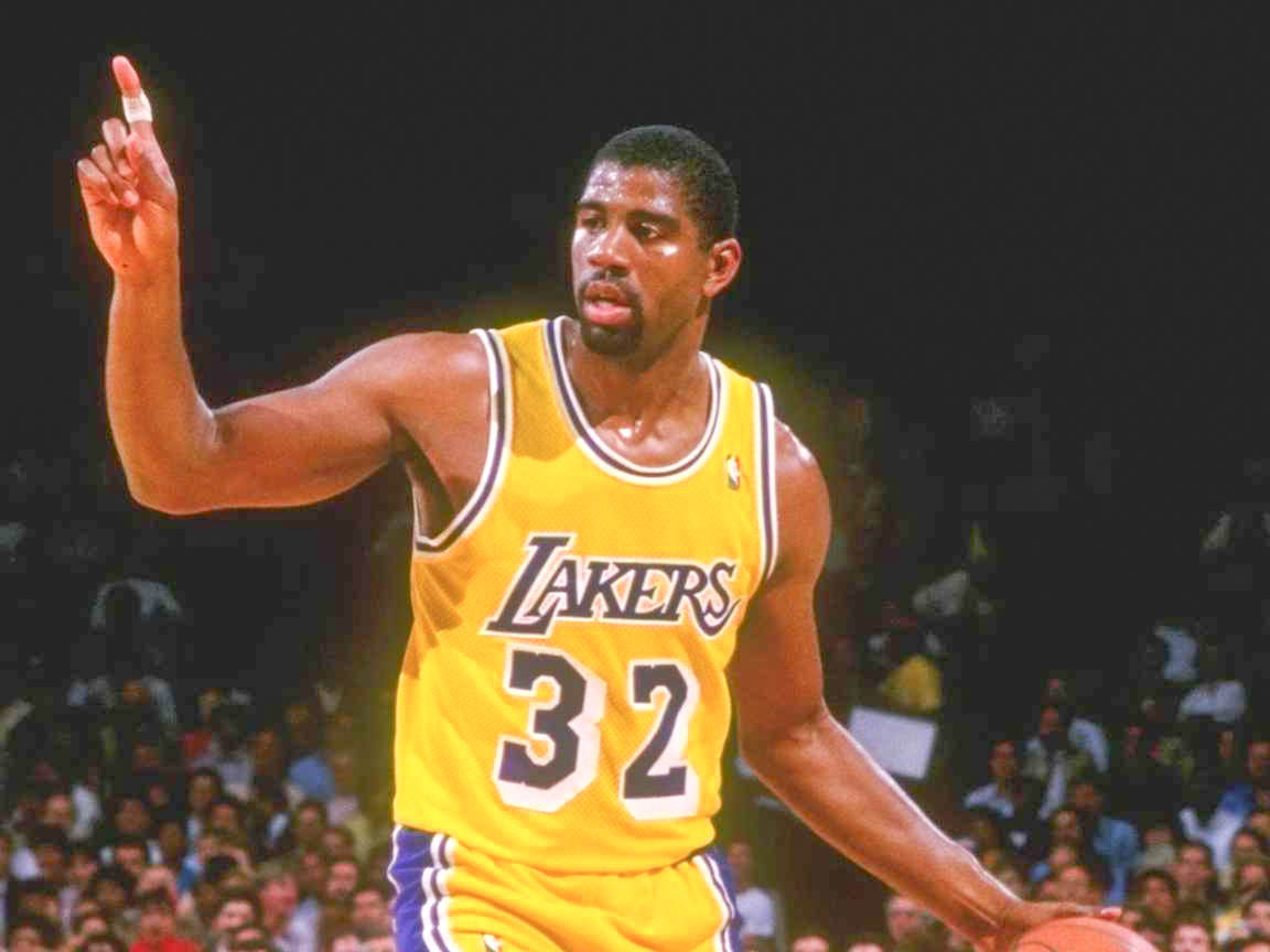 magic johnson wallpaper,sports,basketball player,player,athlete,basketball moves