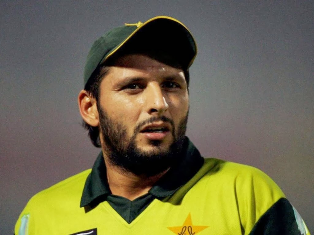 afridi fondo de pantalla hd,jugador de cricket,barba,frente,grillo,jugador