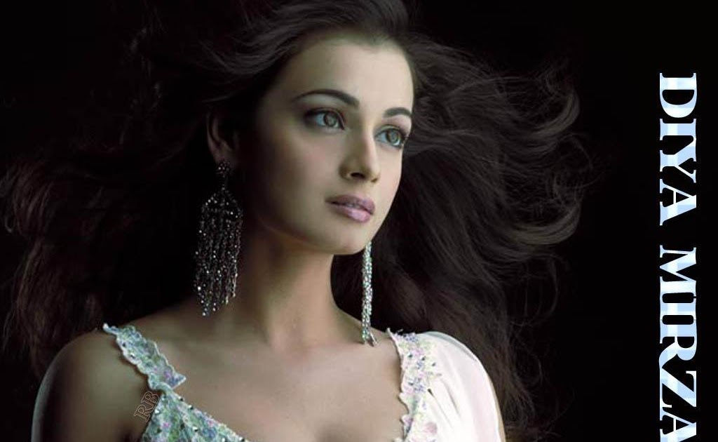 bollywood wallpapers hot picture gallery,hair,face,beauty,eyebrow,chin