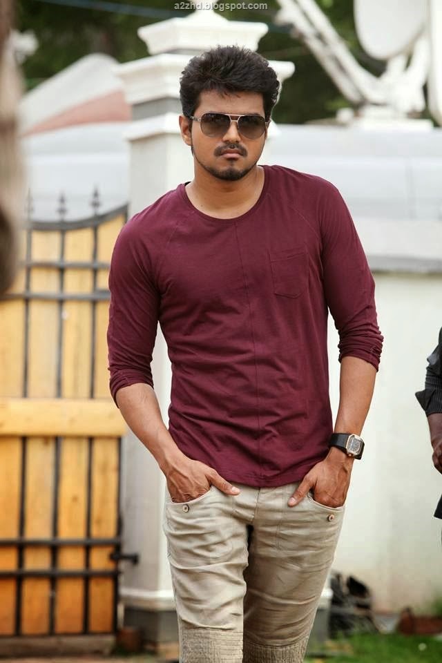 actor vijay hd wallpapers 1080p,cool,clothing,maroon,t shirt,neck