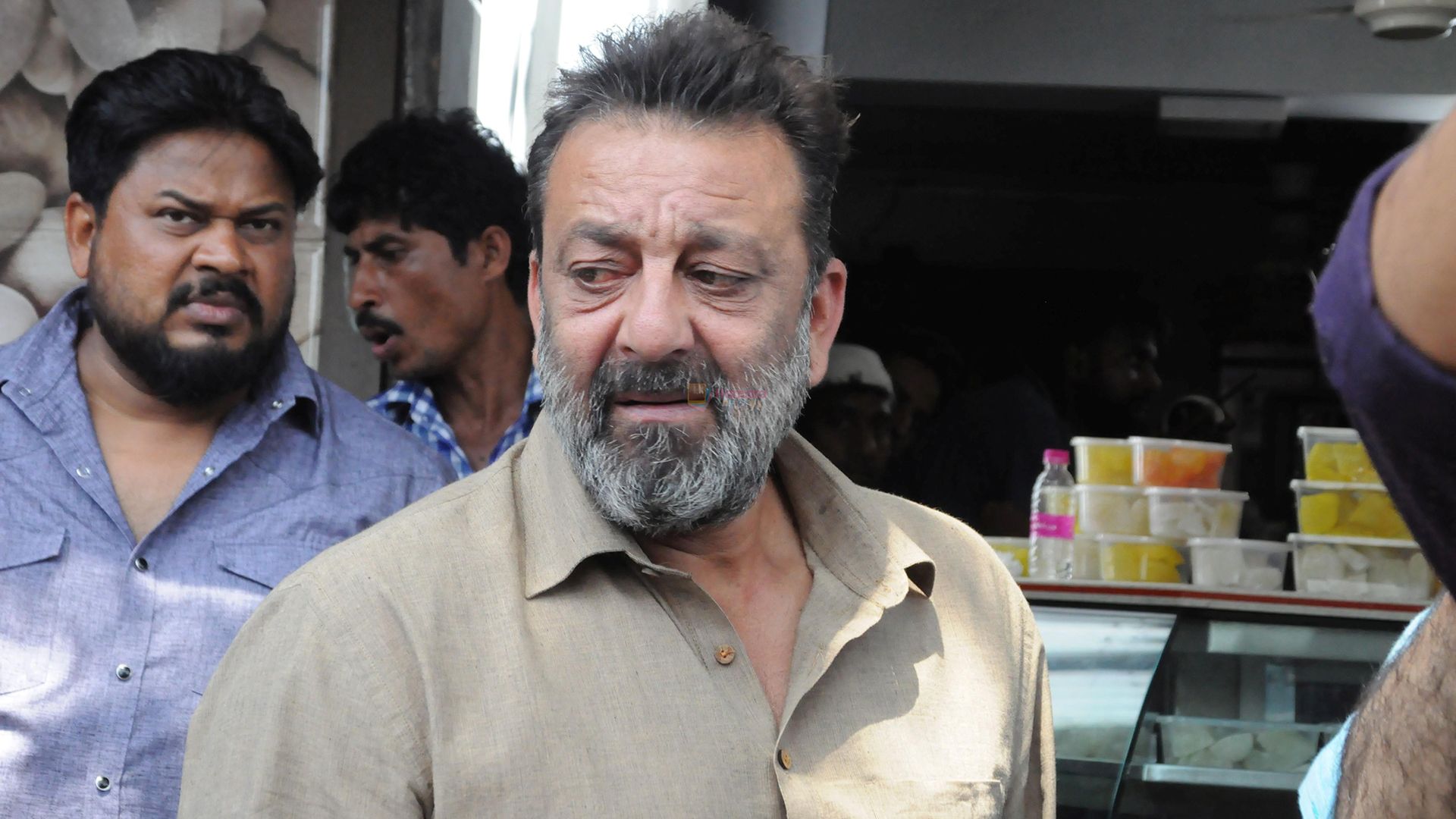 sanjay dutt vecchi sfondi,baffi,evento