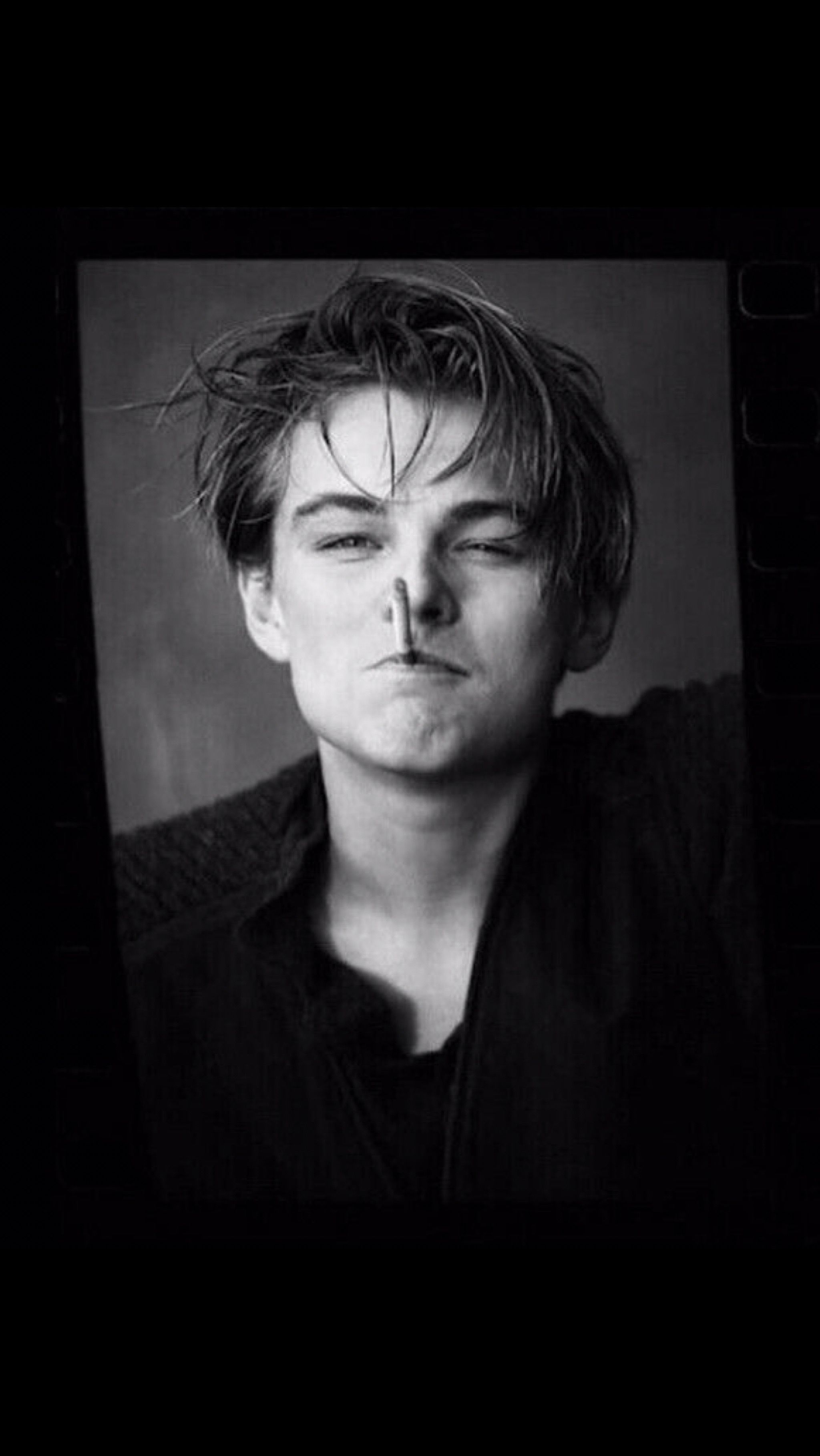 joven leonardo dicaprio fondo de pantalla,cara,cabello,fotografía,cabeza,frente